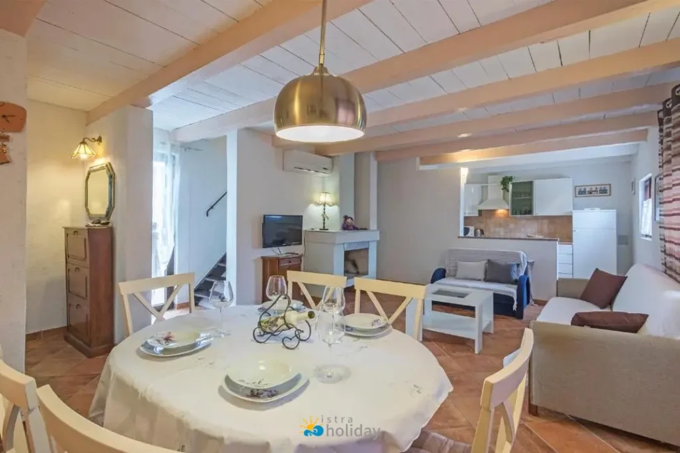 tar,vila karina,odmor,bazen,smještaj,6 osoba,istra,holiday,poreč