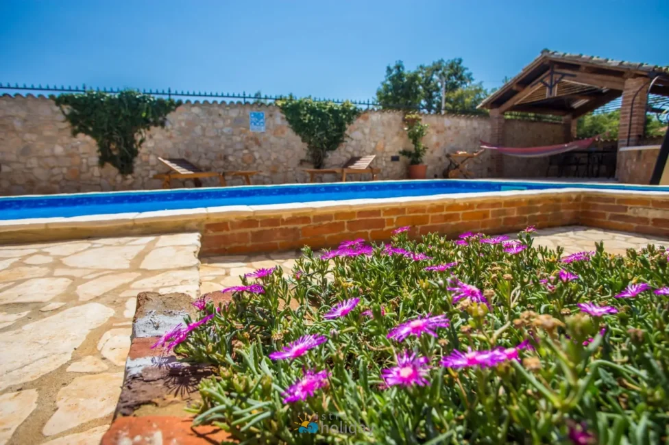 sunny heaven,apartment,apartman,poreč,istra,bazen