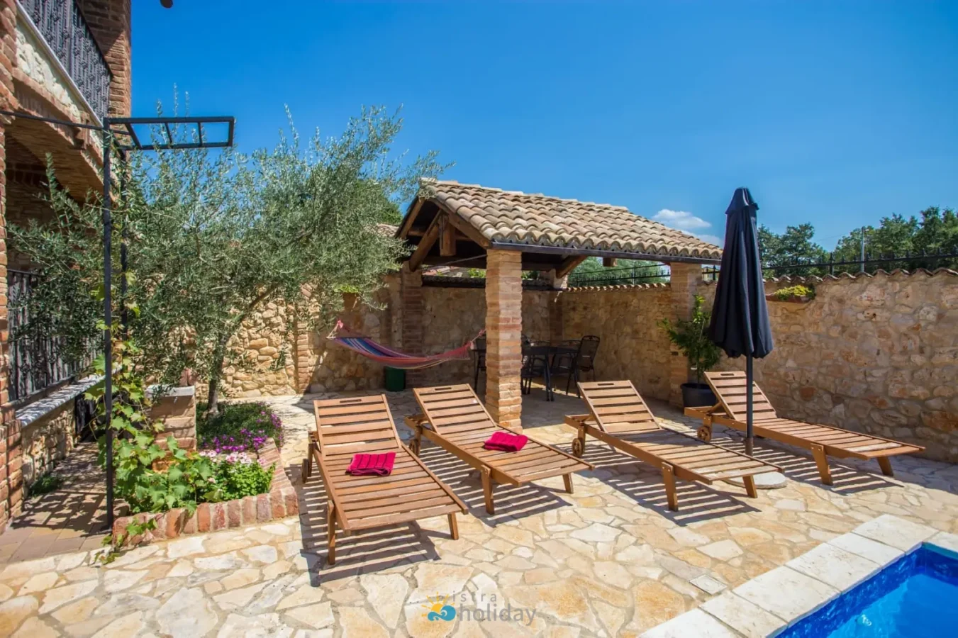sunny heaven,porec,apartment,4 persons,aquacoloros,pool